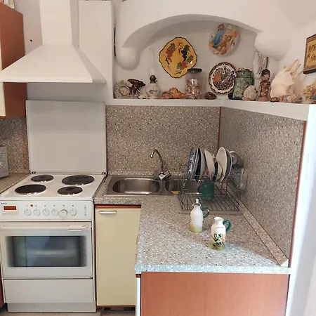 Traditional Christos & Tholos In Chalki Holiday home