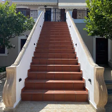 Traditional Christos & Tholos In Chalki * Hálki